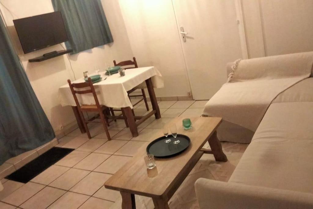 Studio Rez-De-Chaussee Avec Cour Mers-les-Bains Luaran gambar